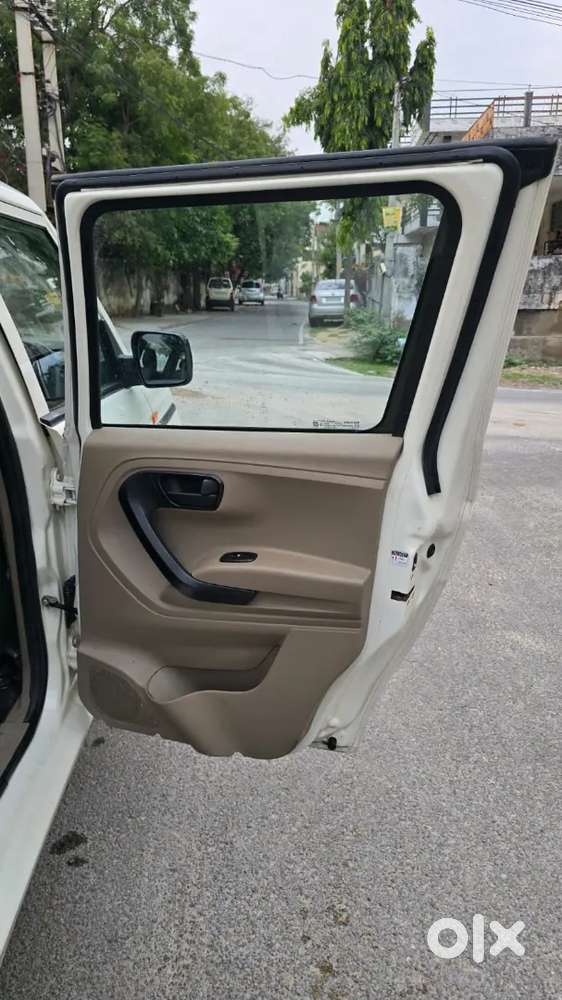 Mahindra Bolero Neo 2023