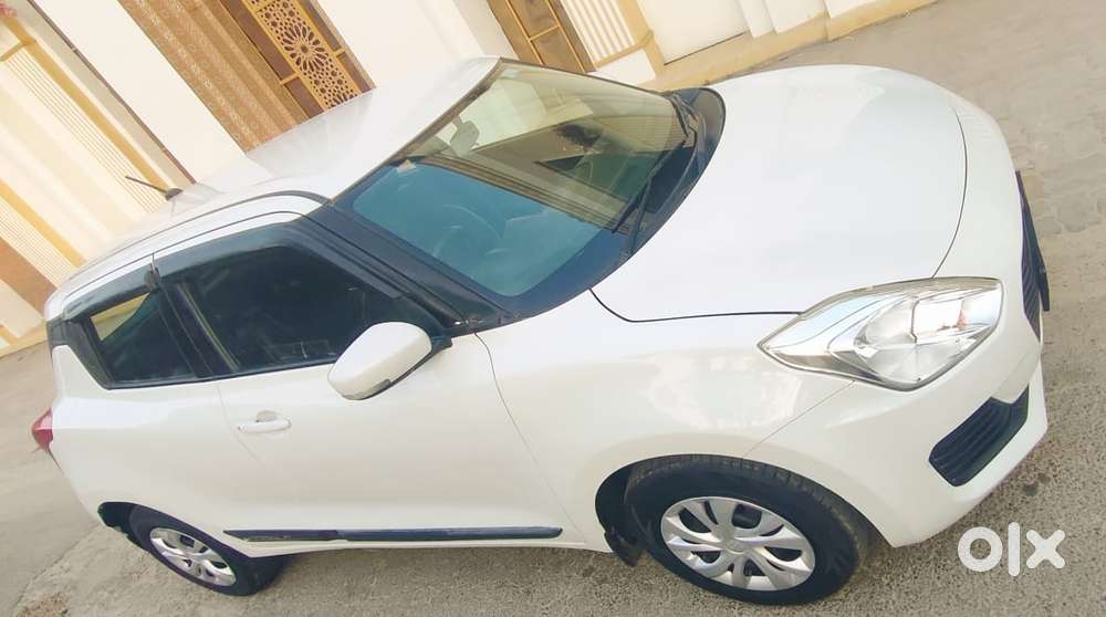 Maruti Suzuki Swift Vxi Optional, 2019, Petrol