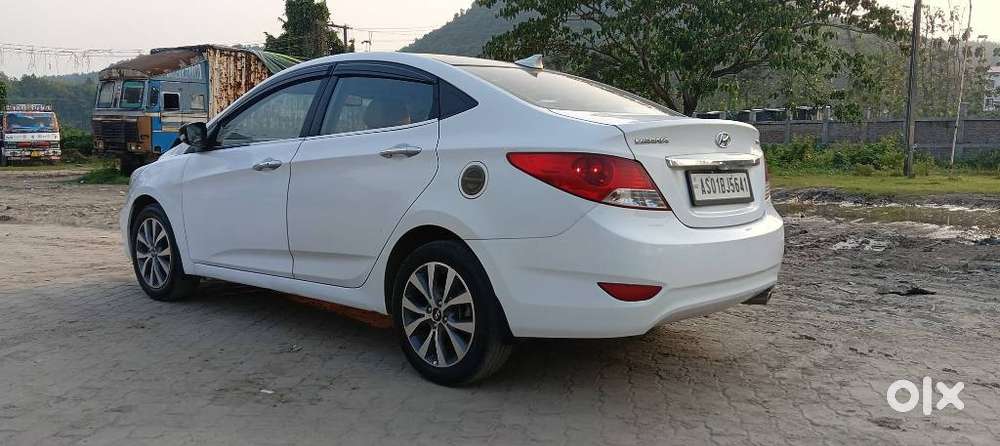 Hyundai Fluidic Verna 1.6 Vtvt Sx, 2014, Petrol