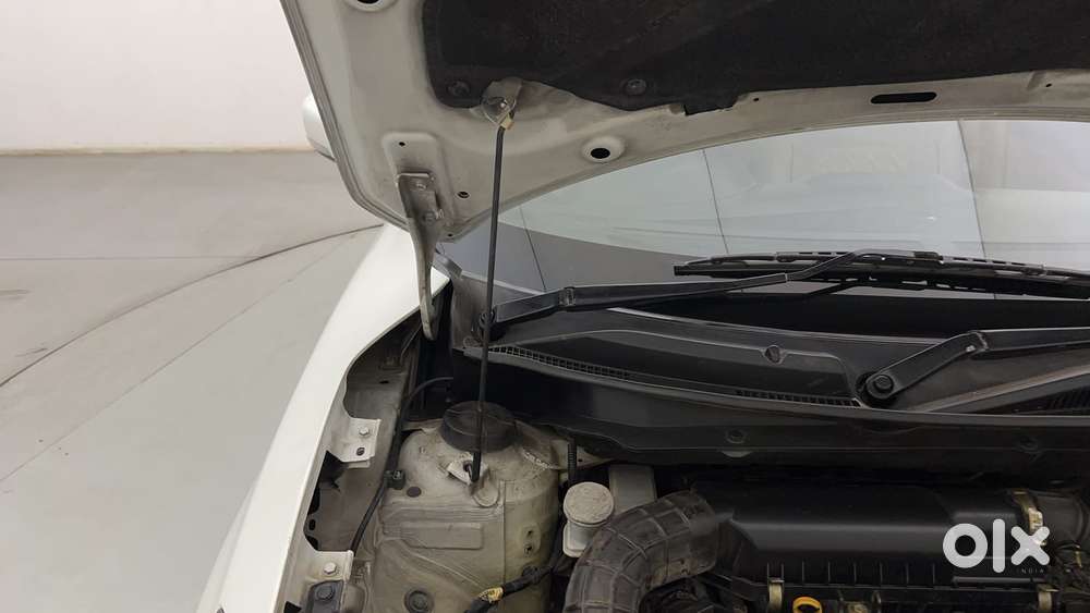 Maruti Suzuki Dzire 1.2 Zxi Plus Amt, 2017, Petrol