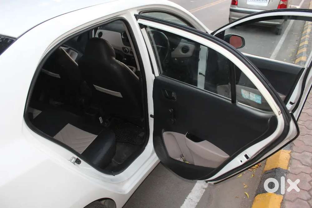 Hyundai Xcent 1.2 (cng) – 2016, White