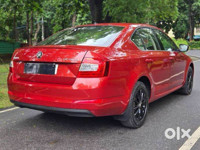 Skoda Octavia 1.8 Tsi At Style Plus, 2017, Petrol