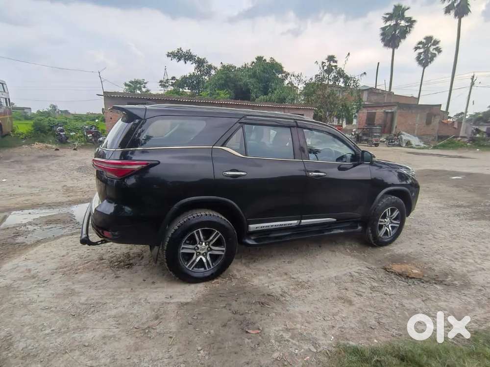 Toyota Fortuner Legender 2021 Diesel Manual