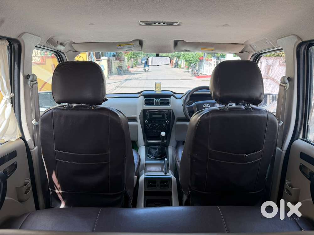 Mahindra Scorpio S6, 2015, Diesel