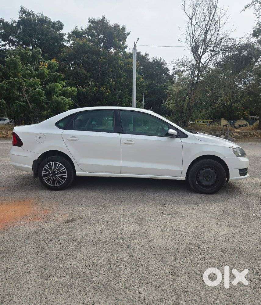 Skoda Rapid Tsi Active 1.0 Mt, 2021, Petrol