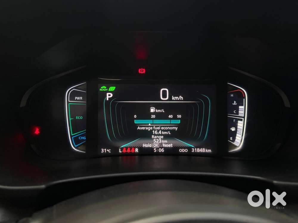 Toyota Urban Cruiser Hyryder 1.5 V Hybrid, 2025, Petrol