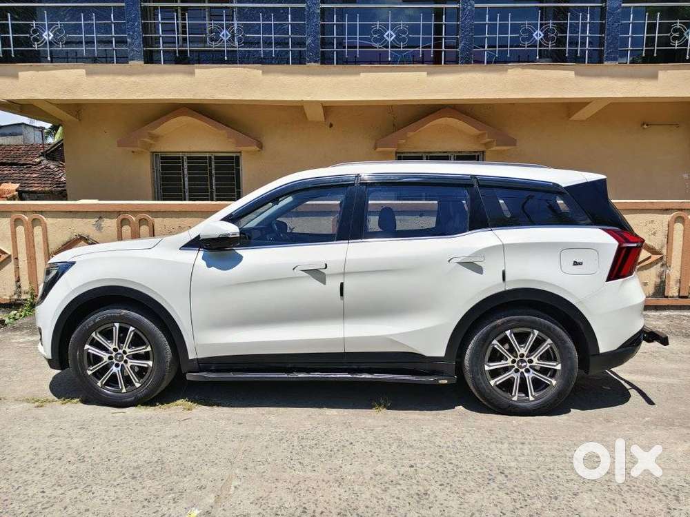 Mahindra Xuv700 2.2 Ax 7 Diesel Mt Luxury Pack Str, 2025, Diesel