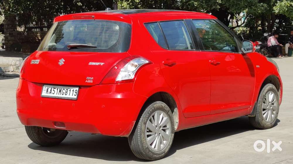 Maruti Suzuki Swift Vvt Zxi, 2015, Petrol