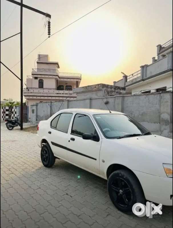 Ford Ikon Diesel 2010