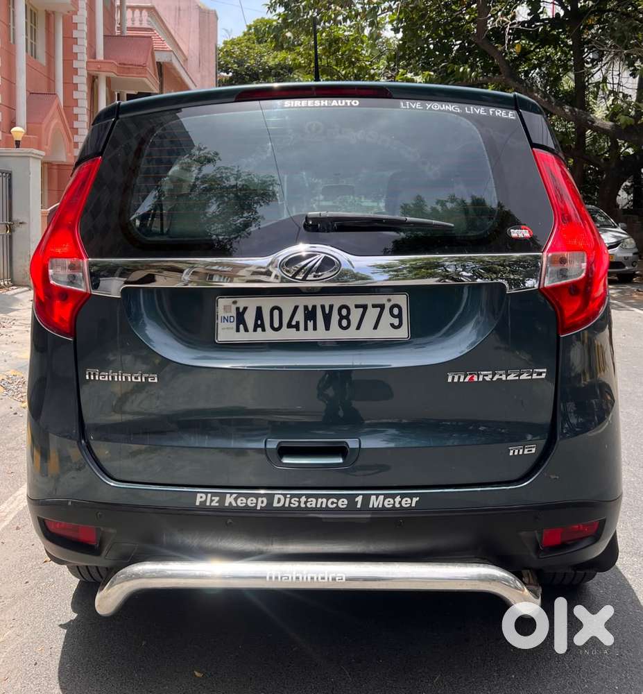 Mahindra Marazzo M8, 2018, Diesel
