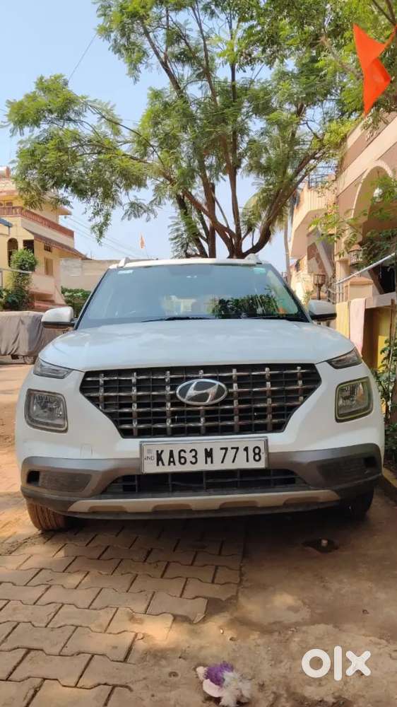 Hyundai Venue Se Petrol 2020