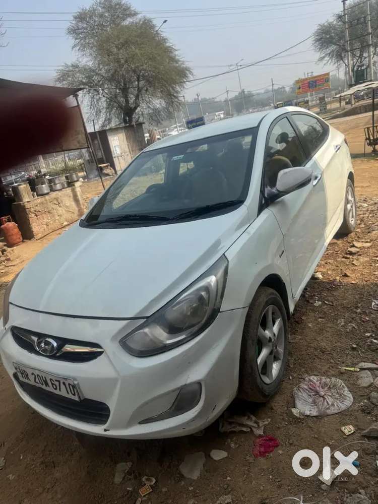 Hyundai Verna 1.6 Sx 2011
