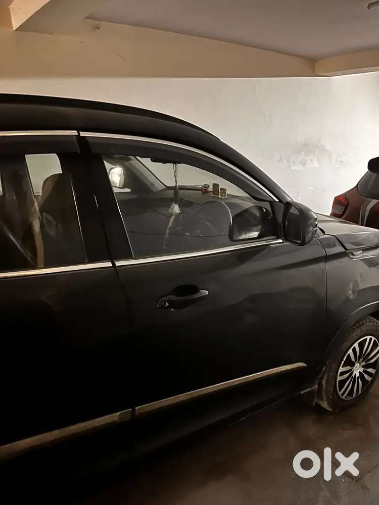 Mahindra Kuv 100 2016 Petrol & Cng