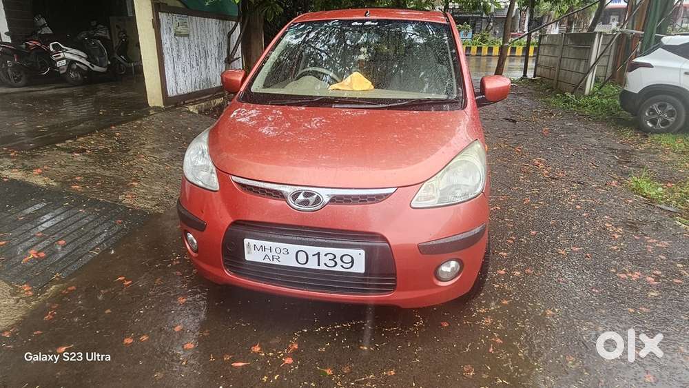 Hyundai I10 Petrol Automatic With Sunroof