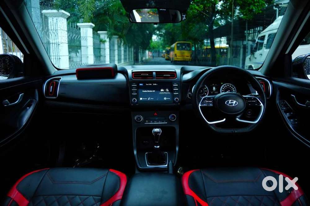 Hyundai Creta 1.5 S Plus Knight Petrol Dual Tone, 2022, Petrol