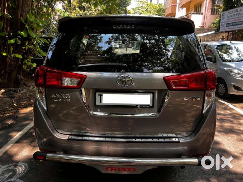 Toyota Innova Crysta 2.4 V 7 Str, 2023, Diesel