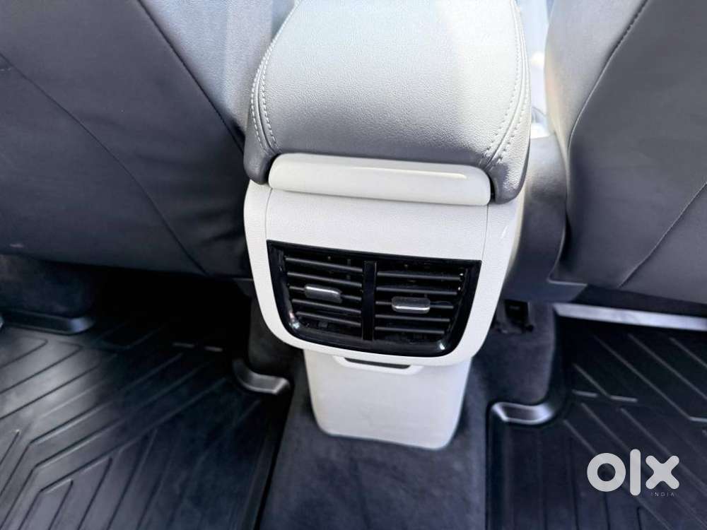 Volkswagen Taigun 1.0 Tsi Topline At, 2023, Petrol
