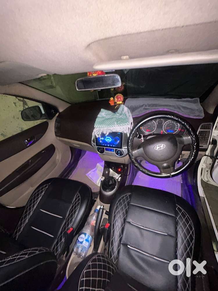 Hyundai I20 2010 Car