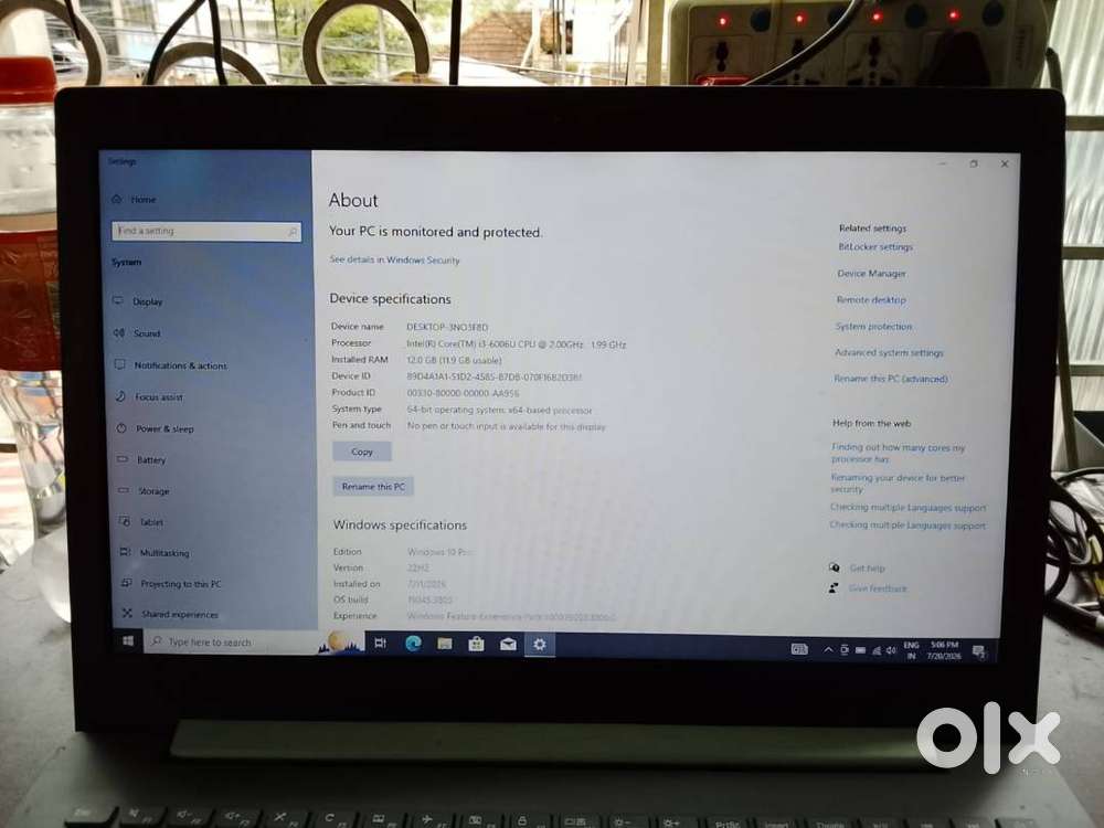 Lenovo laptop i3 6th gen@10000/-
