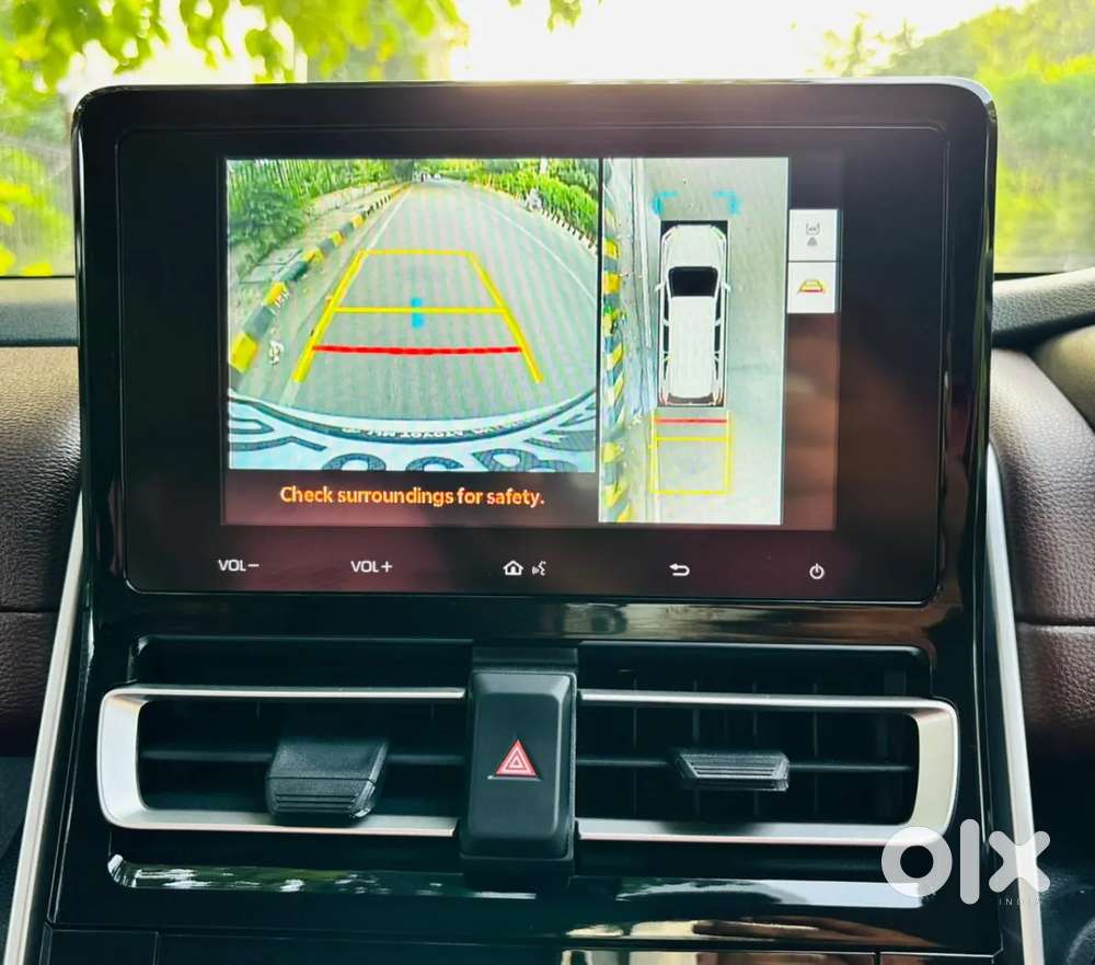 Toyota Innova Hycross, 2026, Petrol