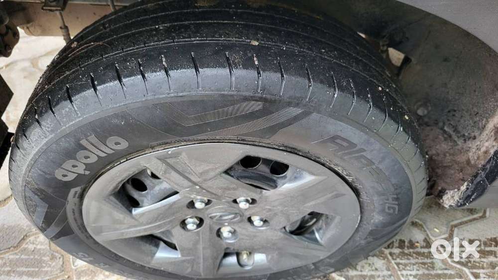 Hyundai Venue 1.2 S (o), 2024, Petrol