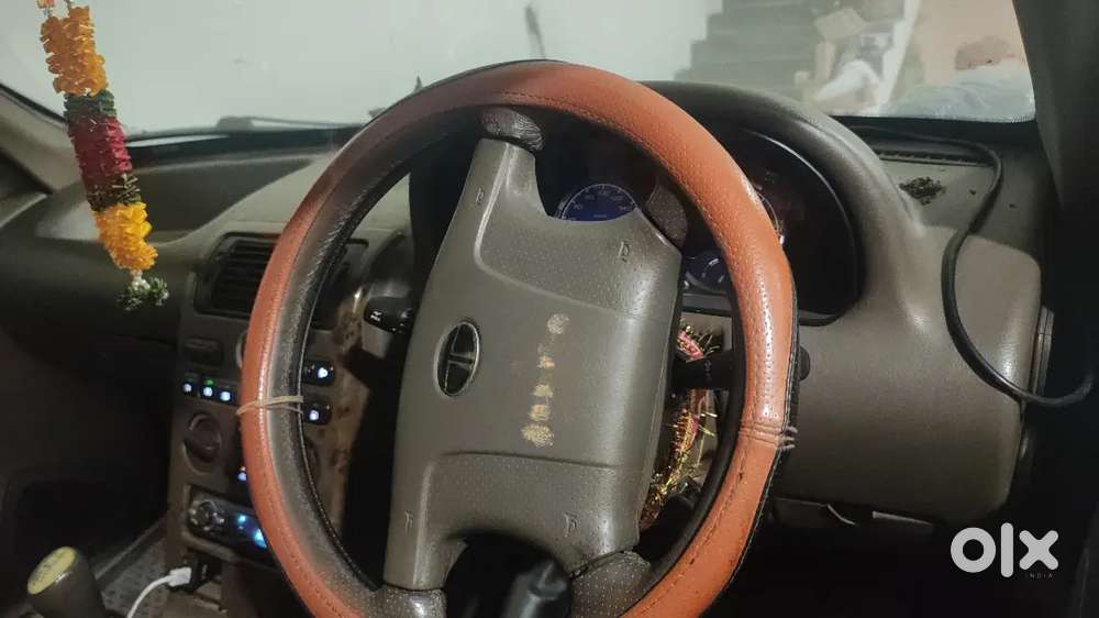 Tata Safari Dicor 2011