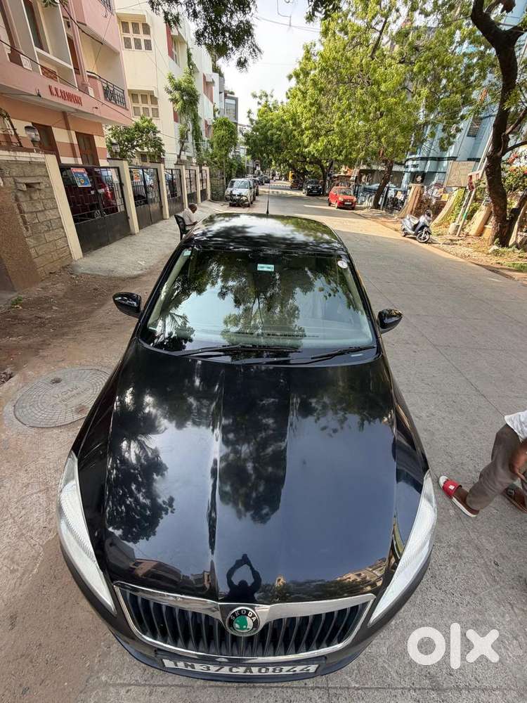 Skoda Rapid 1.6 Mpi Elegance Plus, 2013, Petrol