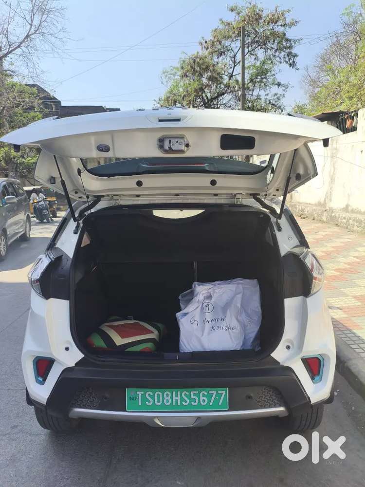 Tata Nexon Ev 2021 Electric 64000 Km Driven For Sale..