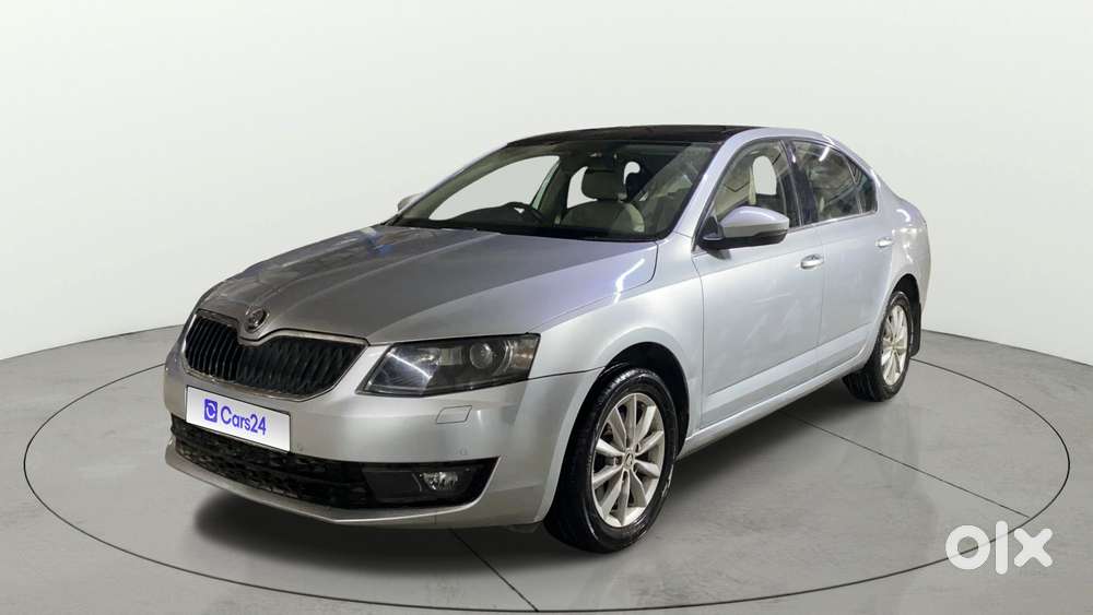 Skoda Octavia 1.8 Tsi Style Plus At, 2016, Petrol