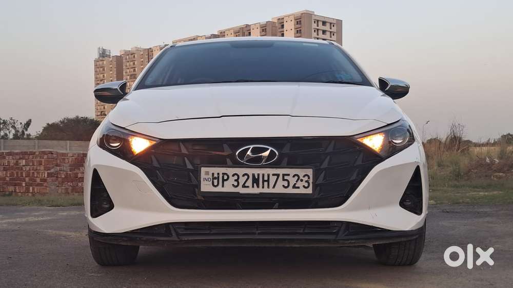 Hyundai New I20 1.2 Asta (o) Mt, 2023, Petrol