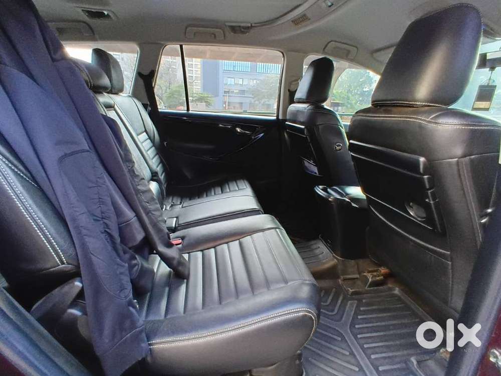 Toyota Innova Crysta 2.4 Vx Mt 8s, 2016, Diesel