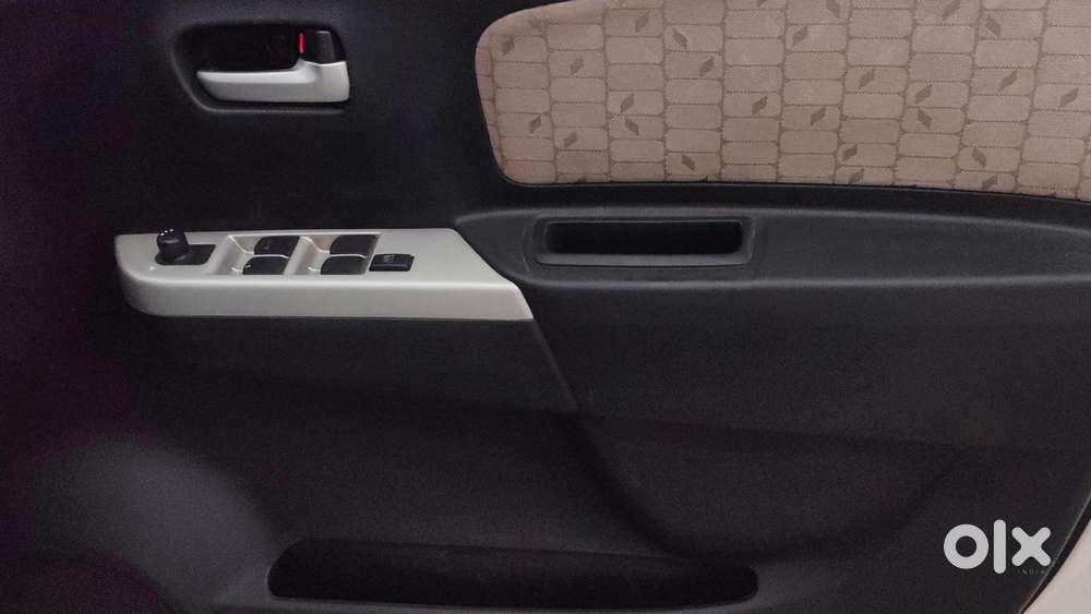 Maruti Suzuki Wagon R Vxi Amt, 2016, Petrol