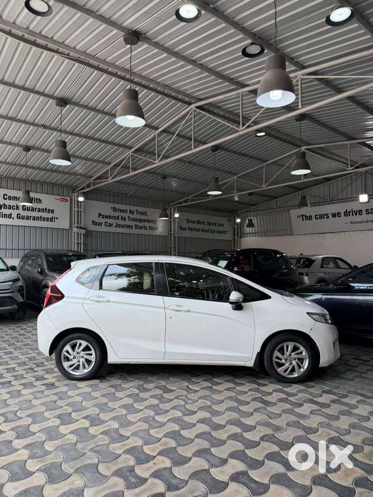Honda Jazz V Cvt, 2017, Petrol