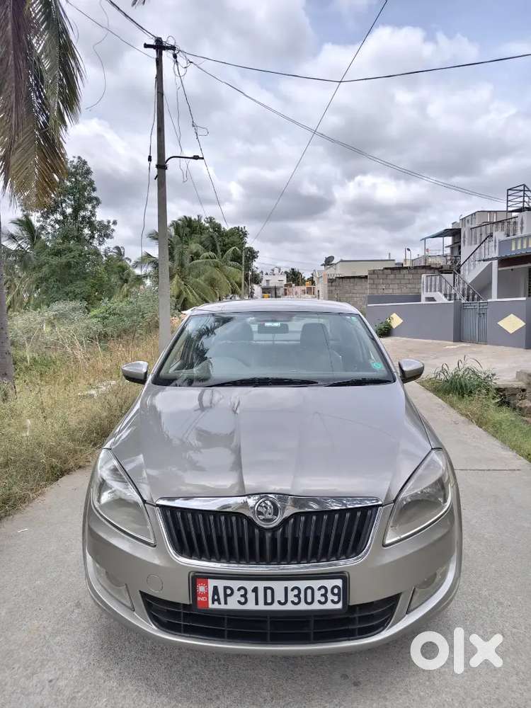 Skoda Rapid Elegance 2016