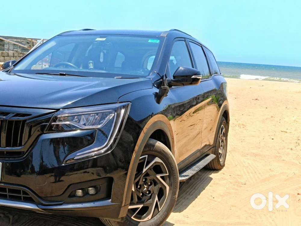 Mahindra Xuv700 Ax5 With 7xo Alloy Wheels And Tyres