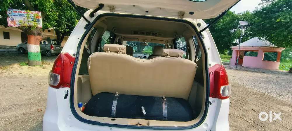 Damdar Engine 2015 Ertiga Vxi Petrol Cng 2nd Owner Insurance Valid
