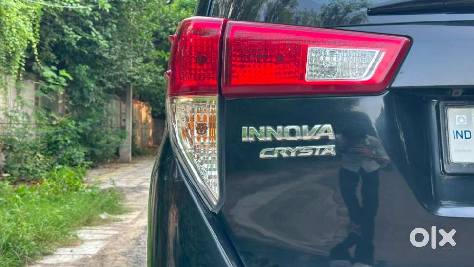 Toyota Innova Crysta [2020-ongoing] 2.7 Zx At 7 Str, 2022, Petrol