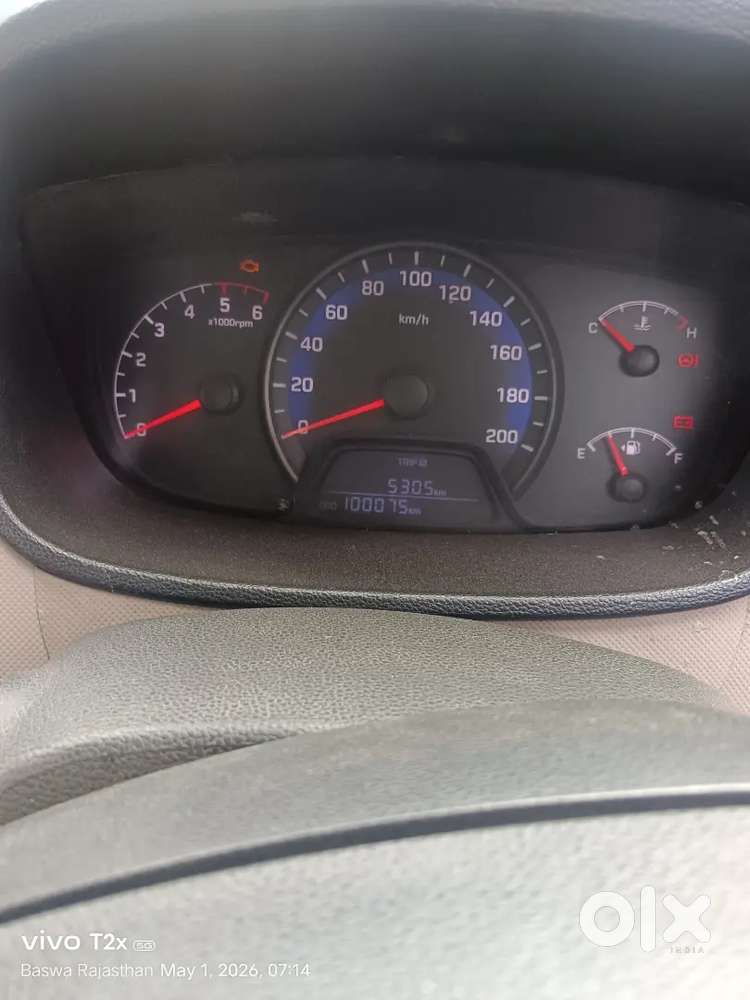 Hyundai Xcent 2015 Diesel 99999 Km Driven