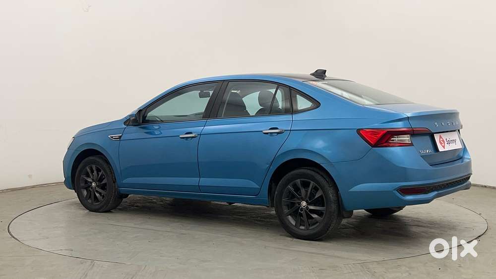 Skoda Slavia Ambition 1.0l Tsi At, 2022, Petrol