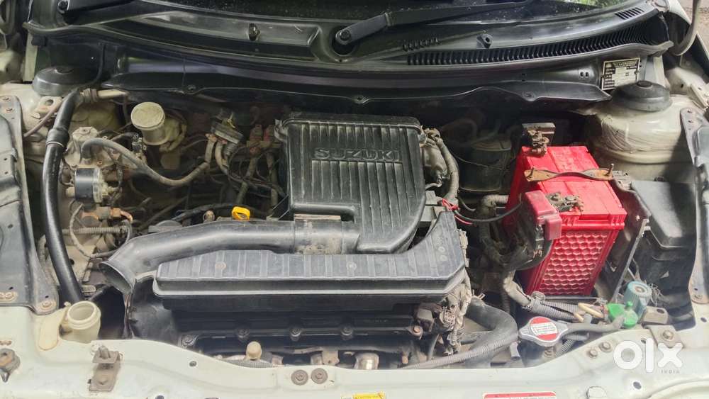 Maruti Suzuki Swift Dzire Lxi Option, 2016, Cng & Hybrids