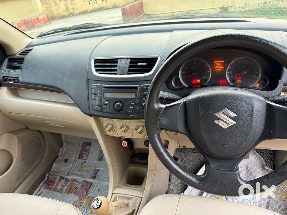 Maruti Suzuki Swift Dzire Vxi At, 2012, Petrol