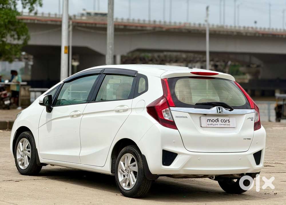 Honda Jazz V Cvt, 2017, Petrol