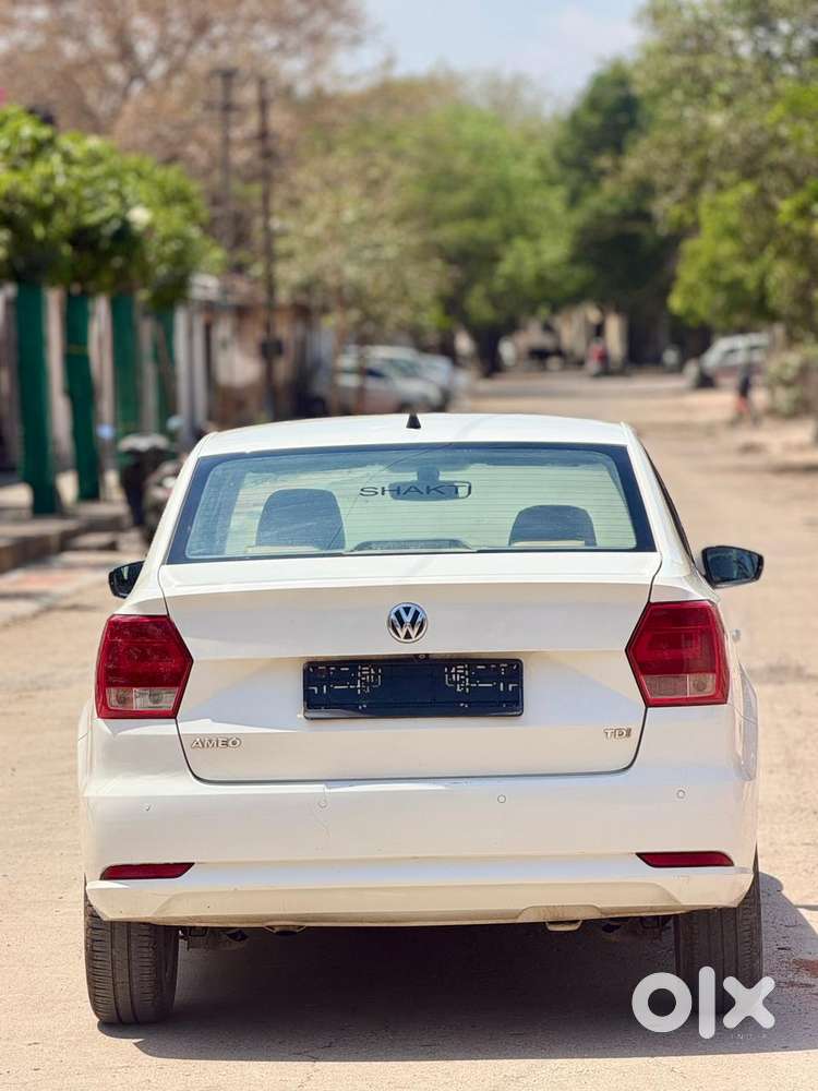 Volkswagen Ameo 1.5 Tdi Highline Plus 16 At, 2017, Diesel