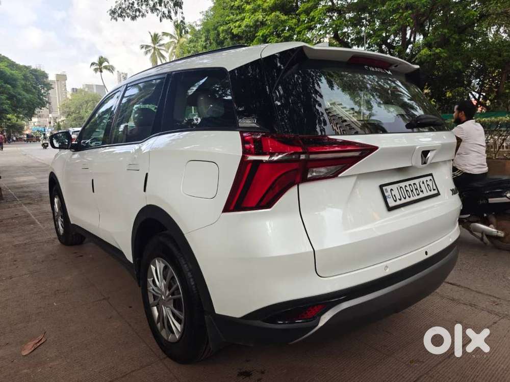 Mahindra Xuv700 Ax5 S Diesel At 2025