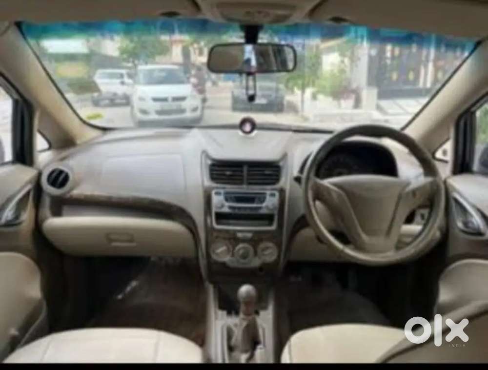 न्यू टायर है बेस्ट कंडीशन हैं