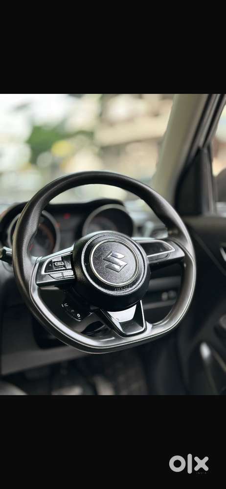 Maruti Suzuki Swift 1.2 Vxi Deca Limited Edition, 2023, Petrol