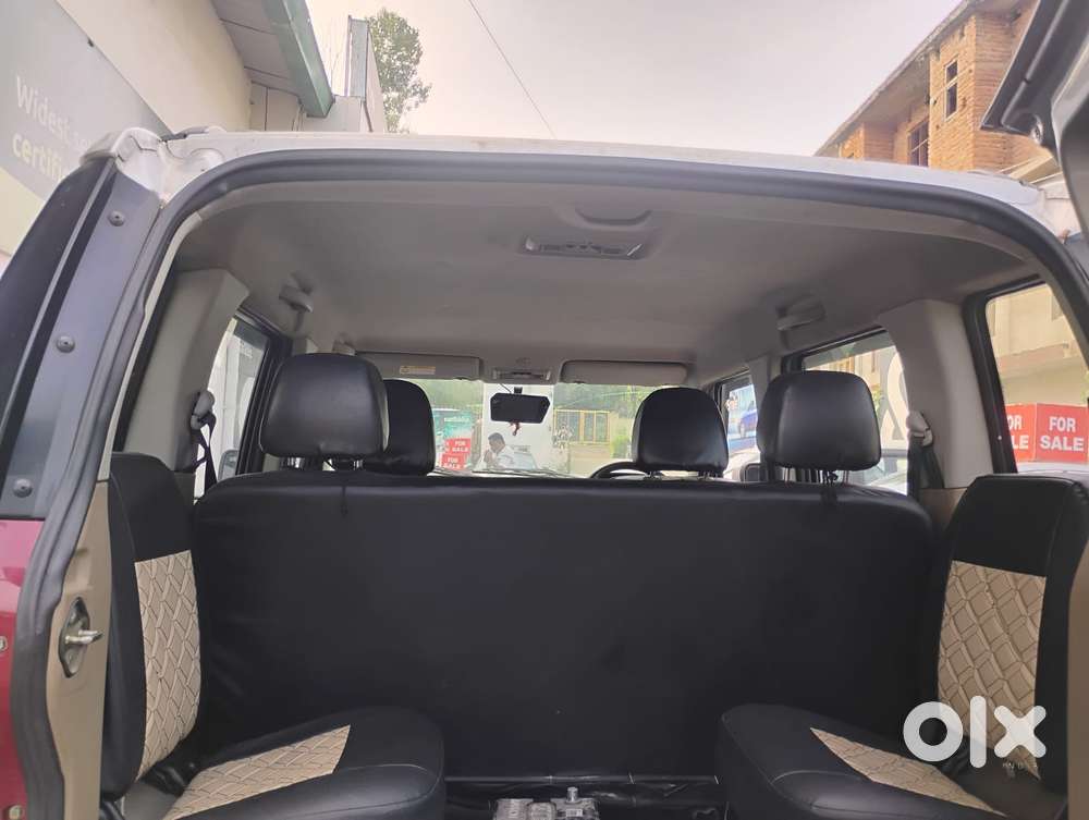 Mahindra Tuv 300 T8, 2016, Diesel