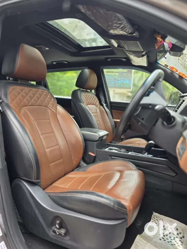 Mahindra Alturas G4 4wd At, 2019, Diesel