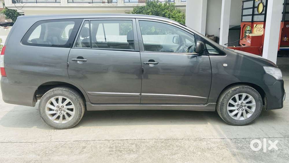 Toyota Innova 2.5 G (diesel) 7 Seater, 2014, Diesel