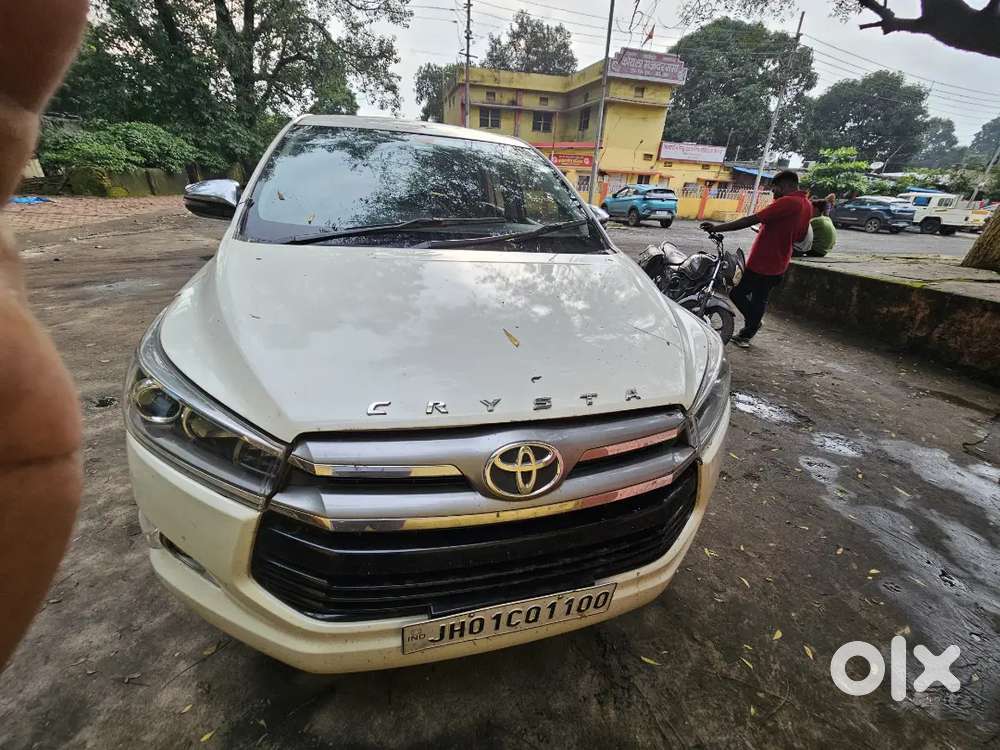 Toyota Innova Crysta 2018